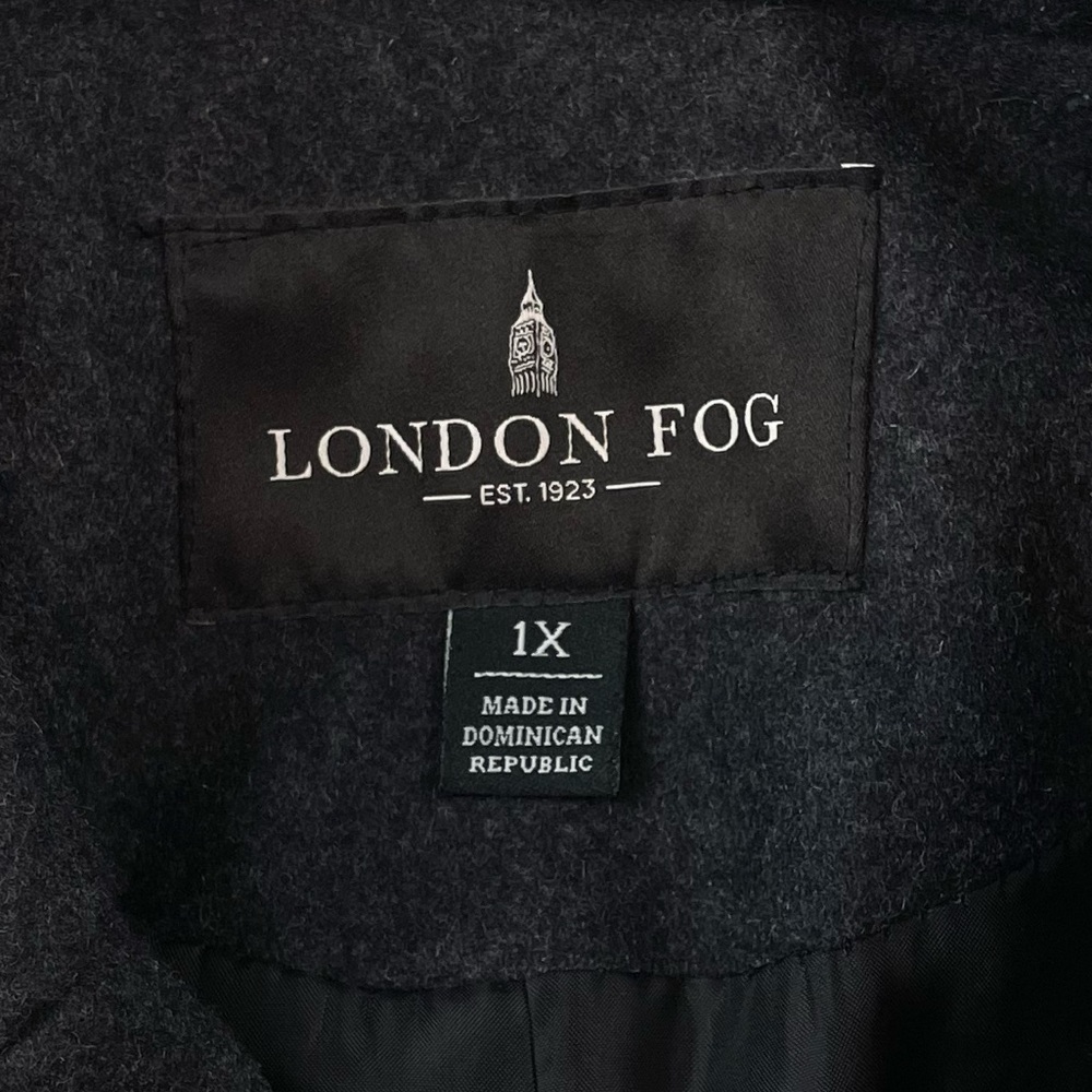 LONDON FOG • Charcoal Wool-Blend Double-Breasted Peacoat, 1X - Picture 15 of 16